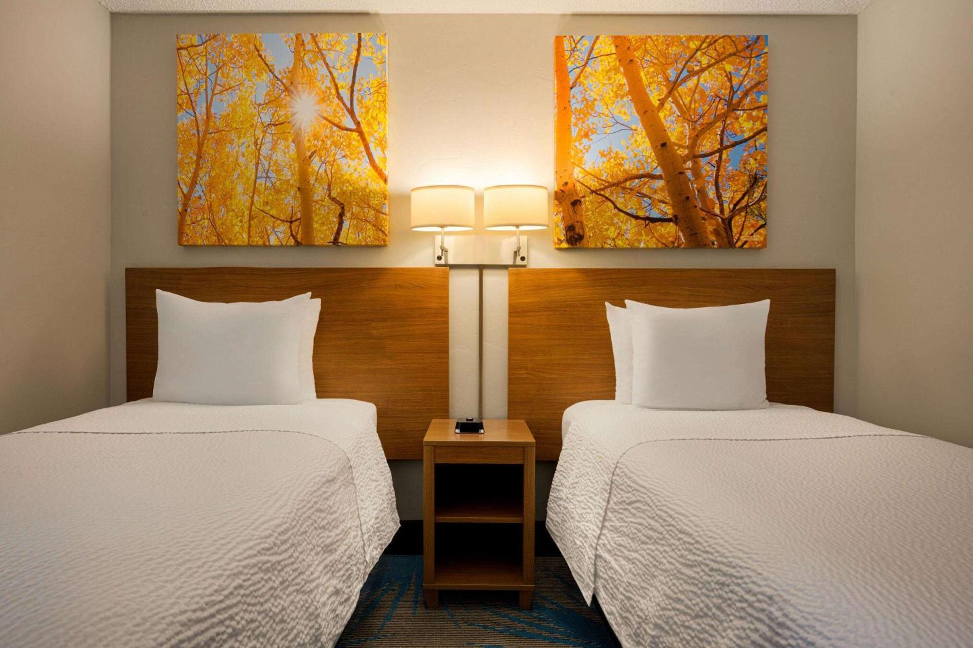 Days Inn By Wyndham Carbondale Dış mekan fotoğraf
